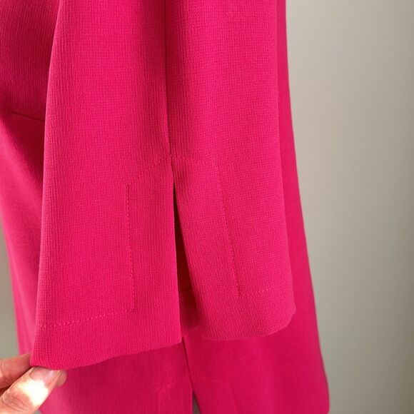 Trina Turk Women’s Wonderous Suiting Top Hot Pink Short Sleeve Size M - Picture 5 of 11